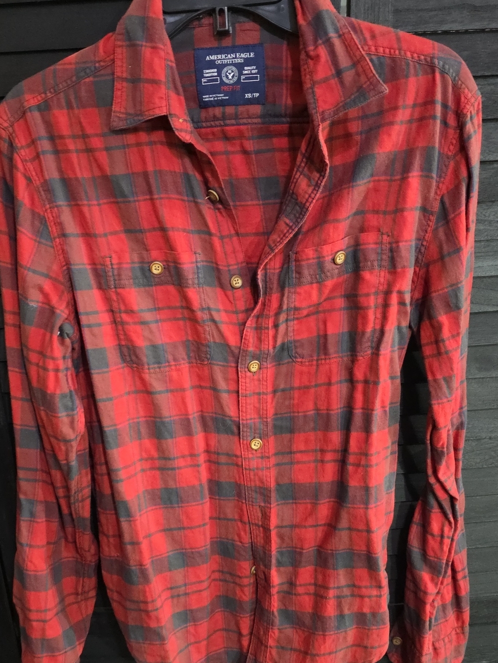 American Eagle Outfitters Red   Plaid Button-Down Shirt  Mi Son  Was  An XS.
